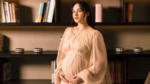 Hamil Anak Pertama, Intip 5 Potret Chelsea Islan yang Pancarkan Aura Keibuan