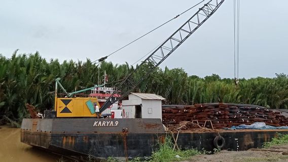 Kejari Penajam Paser Utara Pantau Pelabuhan yang Ditunjuk Kemenhub Hanya Boleh Bongkar Muat Kebutuhan IKN 