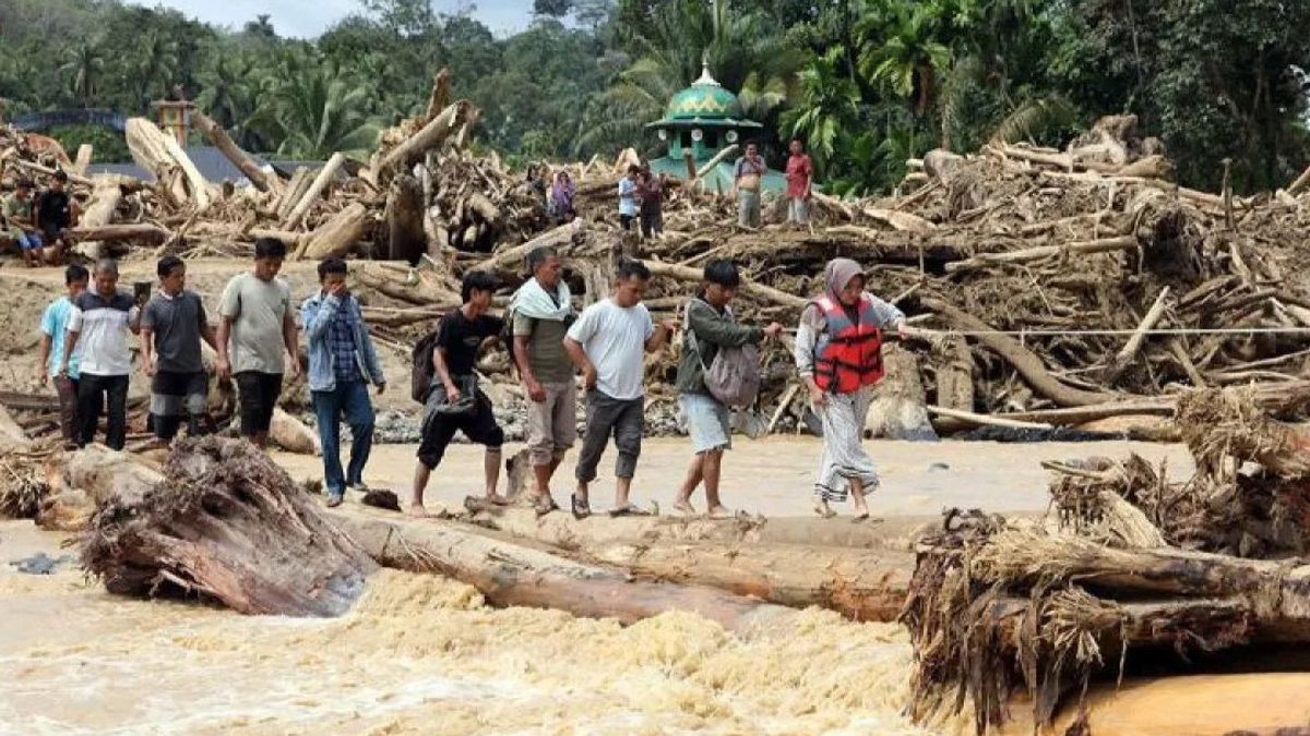 政府迟迟不确定国家灾难地位，众议院将来到亚齐和苏门答腊岛