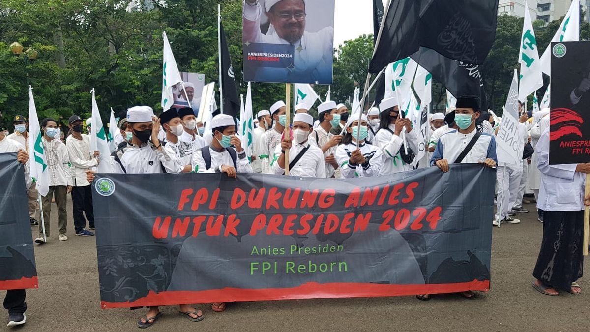 雅加达和中爪哇的哈里发处理之间的区别，楚斯努尔：在DKI中，有一项行动带来了FPI和HTI的旗帜，州长是沉默的