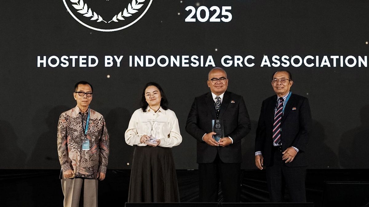 Integritas Nyata dalam Governansi, Amien Sunaryadi Dianugerahi GRC Lifetime Achievement Award 2025