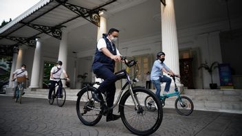 Jakarta COVID-19 S’envole, PSI: Anies Baswedan Occupé à Gérer Les Vélos De Route Et Les Safaris Politiques