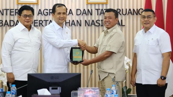 Nusron Wahid Sebut 564.957 Hektare Tanah Telantar Bisa Digunakan untuk Program Transmigrasi