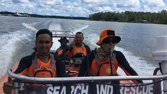 The Crew Of The Ship Allegedly Fell In Kokonao Waters When They Defecated, The Timika SAR Team Was Still Making Search Efforts