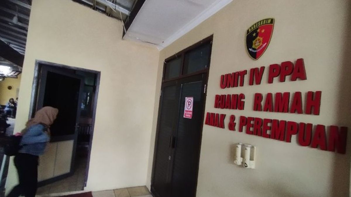 La police de Garut attend les résultats du visa de Santriwati, victime de viol