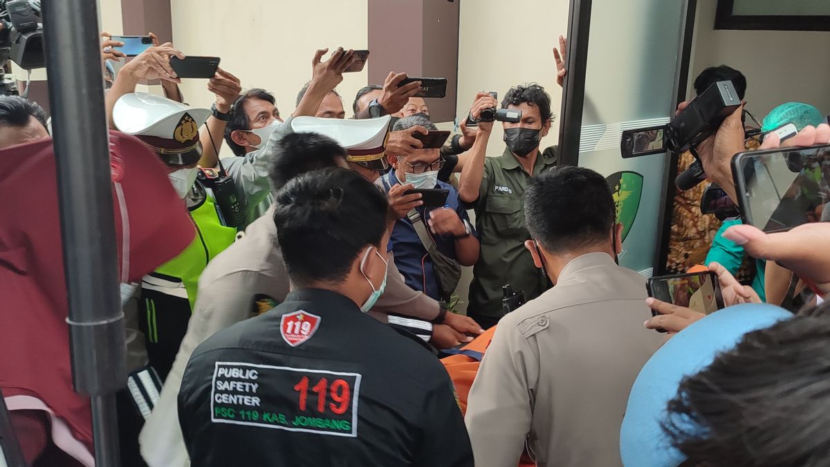 Kecelakaan Maut Vanessa Angel, Kecepatan Pajero saat Melaju di Tol Diduga Capai 100 Km/Jam