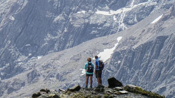 Trois dépassés du mont Cook néo-zélandais découverts après avoir trouvé des empreintes