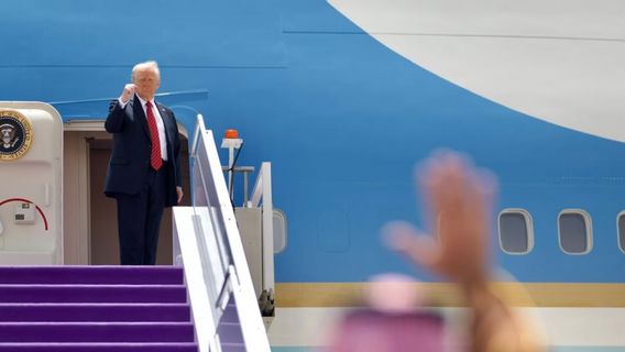 トランプ・カタールが2,000億ドル相当の160機のジェット機を購入