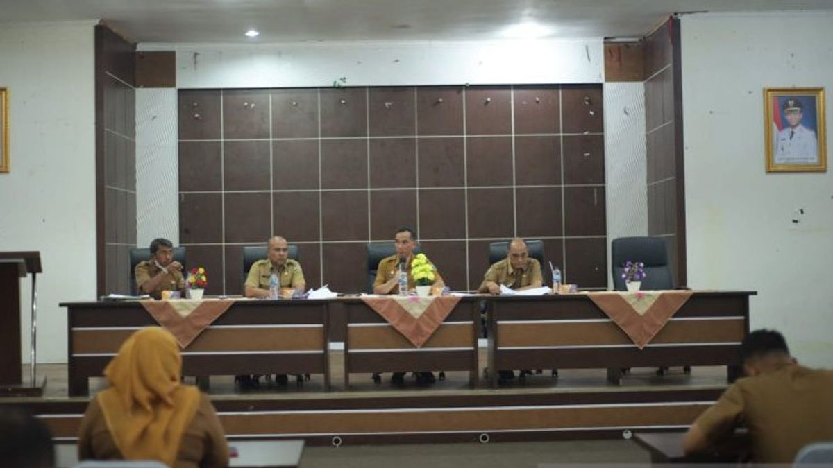 Solok Regency Government Fires Head Of Paninjau Village Allegedly Of Immorality