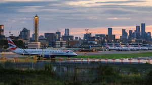 Inggris Cek Penerbangan Pribadi di Bandara Stansted terkait Epstein