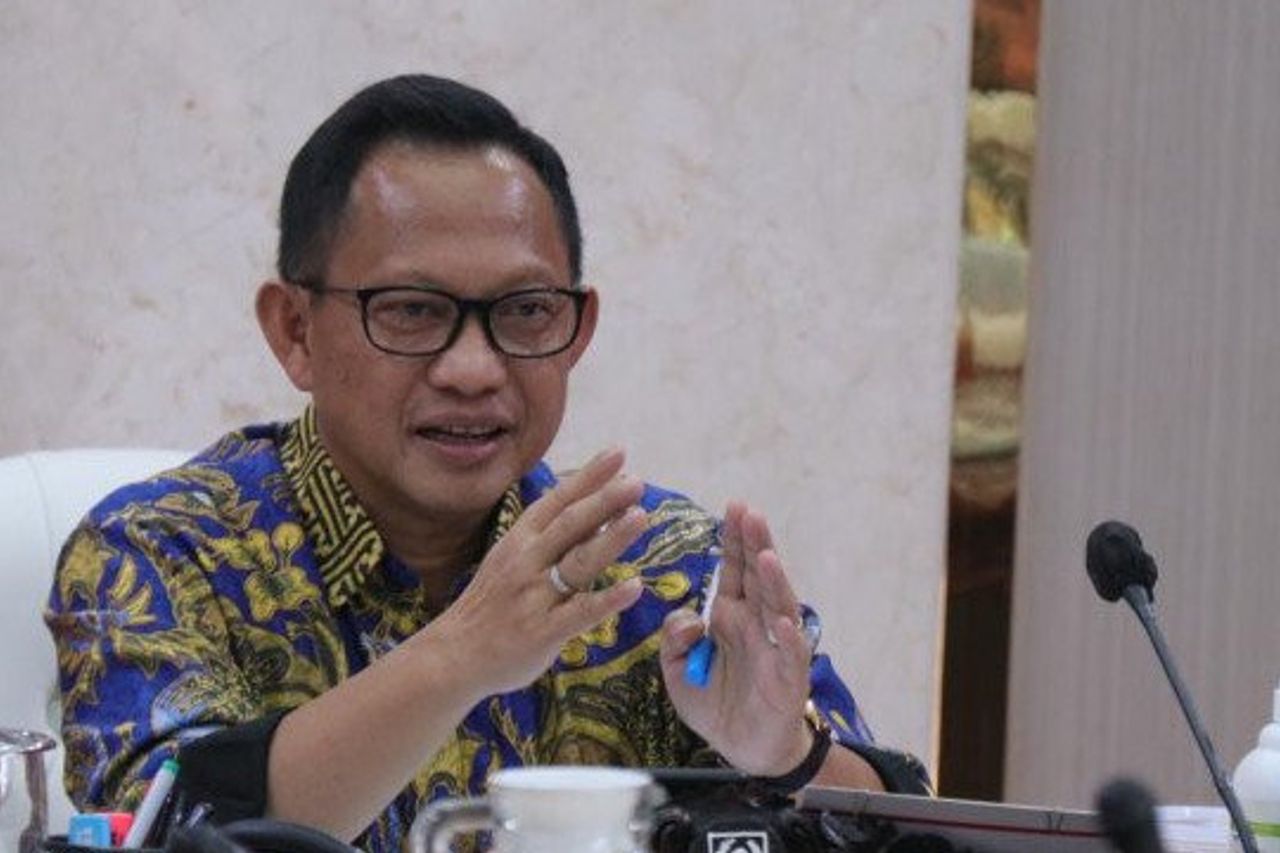 Minister Of Home Affairs: Registration Of The 2020 Pilkada Candidates Receives Negative Sentiment From The Public Due To Crowds