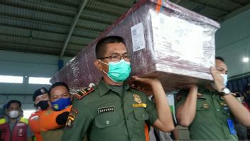 Arriving In Palembang, Indah Halimah Putri's Body Was Immediately Buried