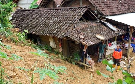 BPBD Catat 12 Rumah yang Dihuni 35 Jiwa Rusak Tertimbun Longsor di Trenggalek