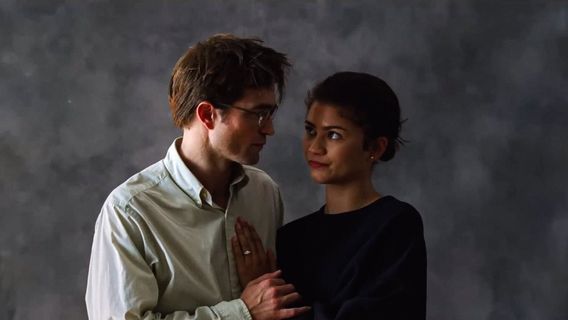 Zendaya 和罗伯特·帕丁森在《戏剧》电影预告片中吵架