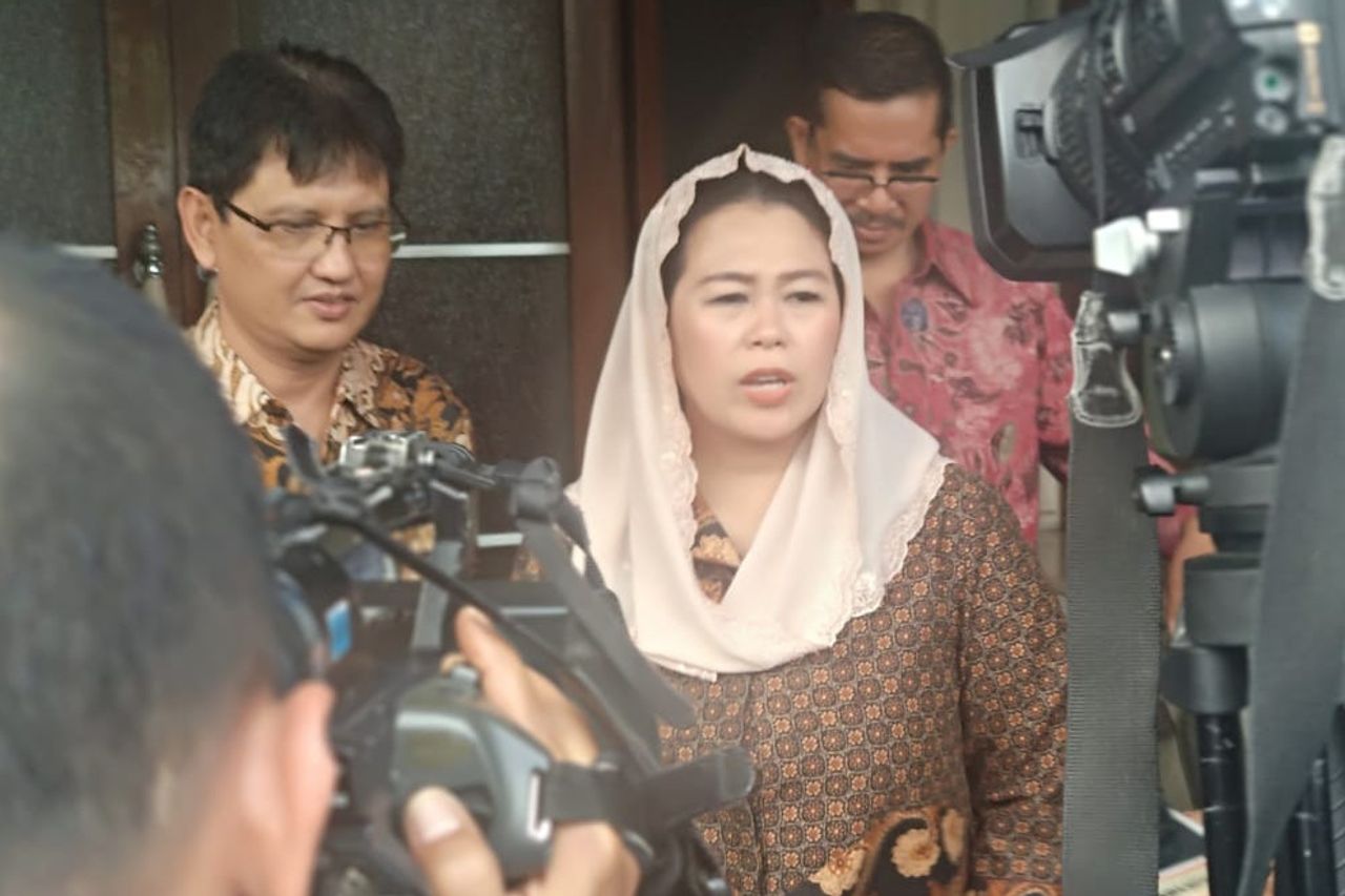 乘务员保护,延尼瓦希德因素成为专员在鹰航印度尼西亚