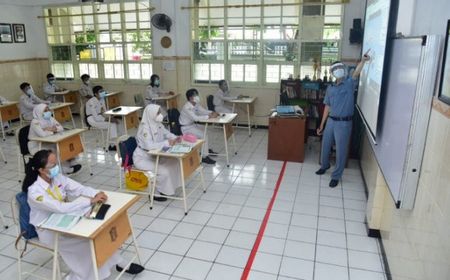 Siswa Terpapar COVID-19, PTM 100 Persen SMA/SMK di DIY Bakal Dievaluasi