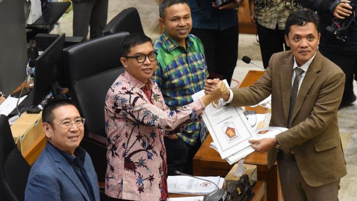 Baleg DPR Tepis révision de la loi électorale pour le PDIP au siège de Jakarta