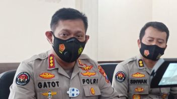 Deux Terroristes Présumés Sont Arrêtés à Surabaya Et Tuban