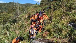 Gunung Bawakaraeng Sulsel Disesaki 15 Ribu Pendaki, 1 Orang Meninggal 