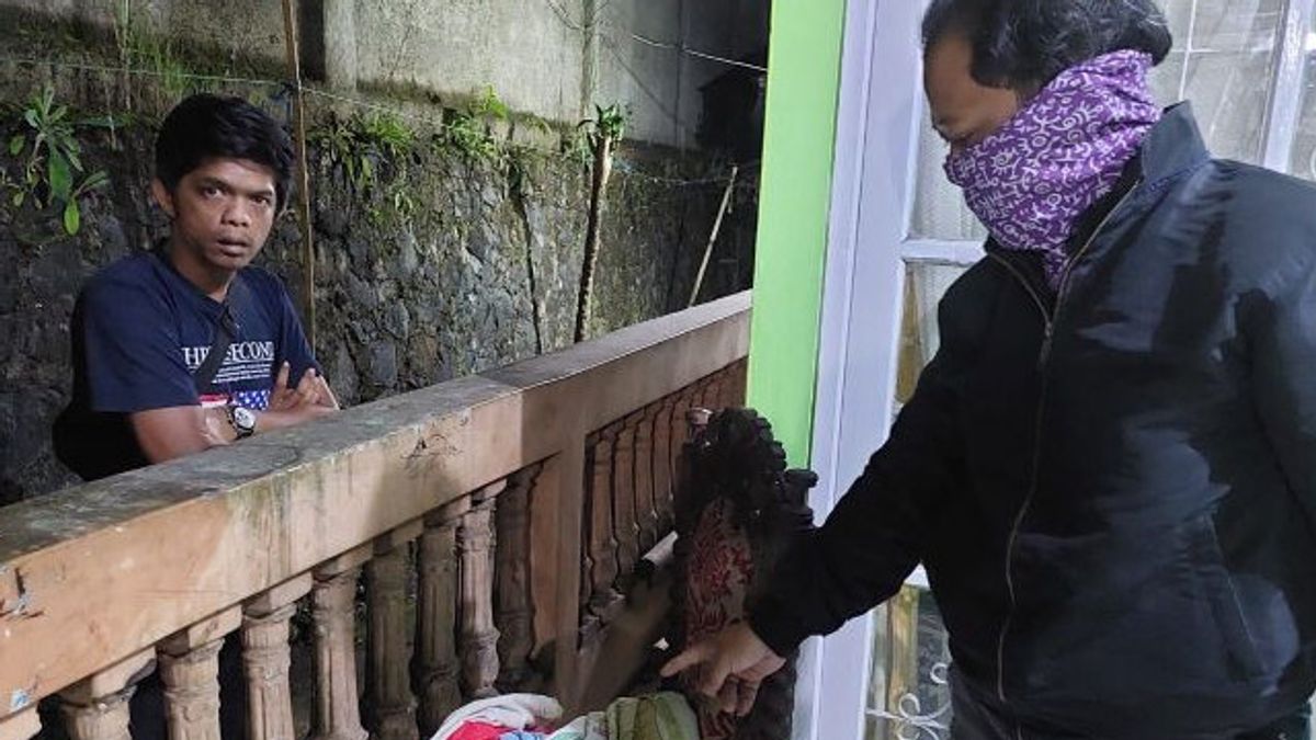 Baru 3 Jam Lahir, Bayi Laki-laki Ditinggalkan Ortunya di Teras Rumah Warga