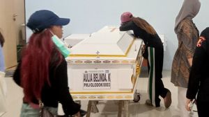 Peti Jenazah Aulia Belinda Korban Kebakaran Glodok Masih Bersemayam di RS Polri, Tunggu Persetujuan Keluarga    