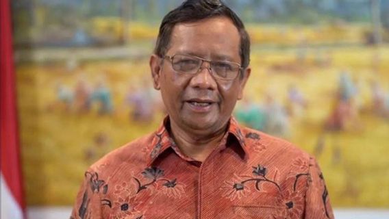 TNI-Police Appelé Amien Rais Pas Impliqué Dans La Fusillade Des Troupes FPI, Mahfud MD: Cela Signifie Que Ce N’est Pas Une Violation Grave Des Droits De L’homme