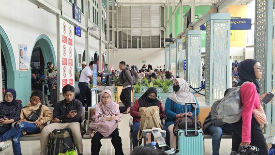 Momen Libur Panjang, KAI Daop 1 Jakarta Catat Sebanyak 190.002 Orang Lakukan Perjalanan