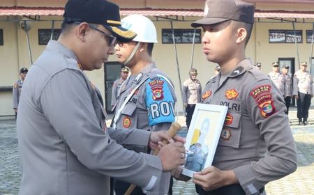 Langgar Kode Etik, Anggota Polisi Polres Lampung Selatan Dipecat Dengan Tidak Hormat