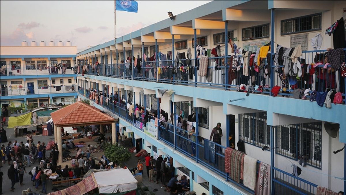 イスラエルによる学校閉鎖により教育を受ける権利を失った800人の子どもたち