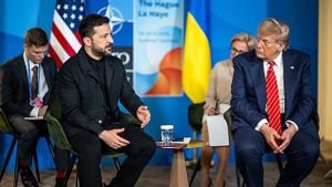 Zelenskyy Ungkit Lagi Permintaannya ke Trump Pasok Senjata Jarak Jauh