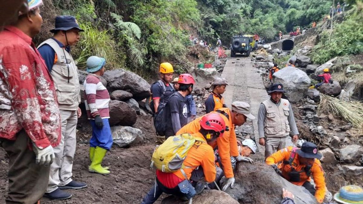 BPBD Semarang enregistre 800 millions de roupies pertes en raison d’inondations aériennes après karhutla Merbabu