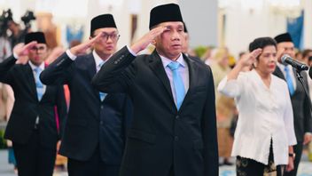 Presiden Prabowo Lantik Dua Wakil Menteri dan Dua Asisten Khusus di Istana Negara
