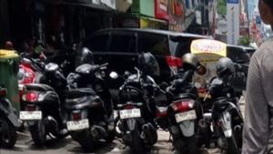Kawasan Parkir Liar di Kebayoran Baru Ditertibkan Puluhan Aparat Gabungan