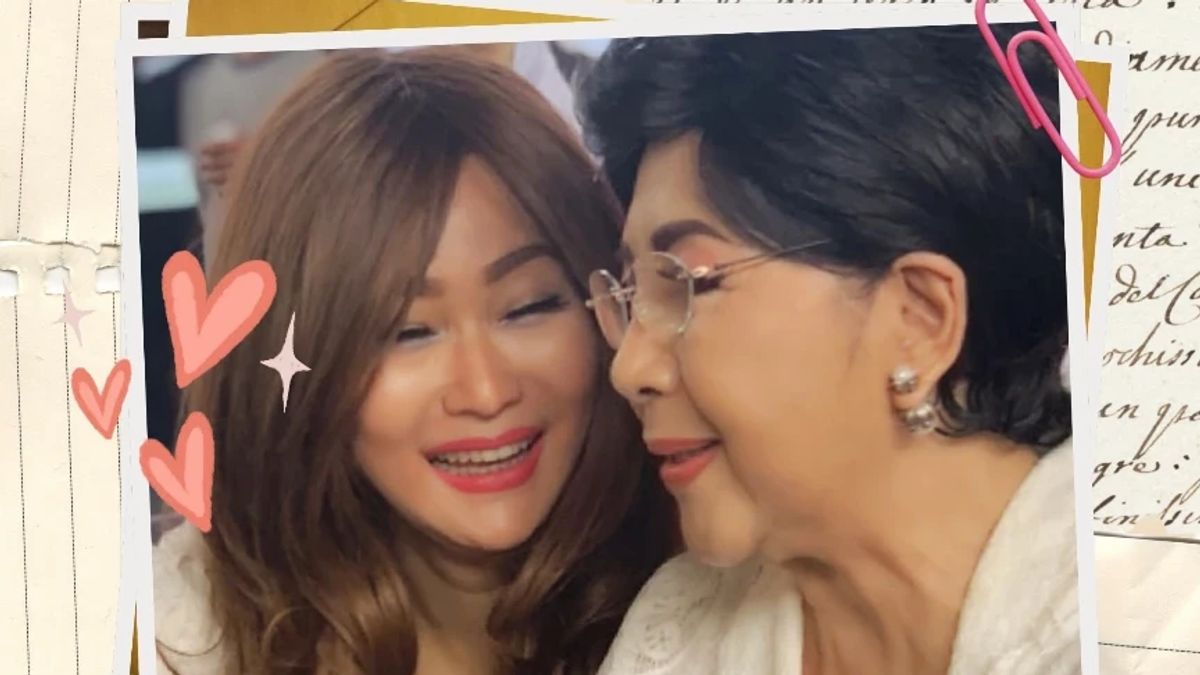 伊努尔·达拉蒂斯塔(Inul Daratista)推出了我生命的新版本,以迎接88岁生日Titik Puspa