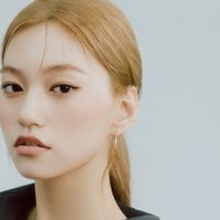 Weki Meki's Member, Kim Doyeon, Debuts In Acting Through Frightening Cohabitation