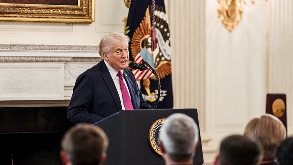 Iran Still Reviewing US Proposal, Trump Claims Deal Can Be Achieved But Ready to Continue Bombing If Failed