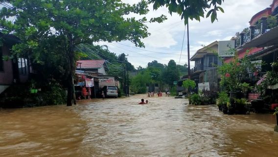 Samarinda Is Surrounded By Floods, The Samarinda-Bontang Route Is Paralyzed