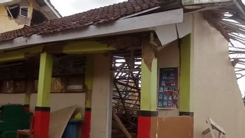 Cianjur地震最新ニュース:56人が死亡、700人が負傷、まだ住民が建物に閉じ込められています
