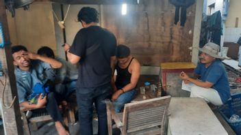Four Fish Traders In Muara Angke Caught Playing Card Gambling