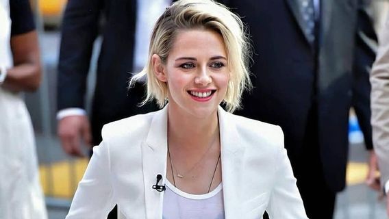 Kristen Stewart Tanggapi Perdebatan soal Aktor <i>Straight</i> yang Berperan Sebagai Gay