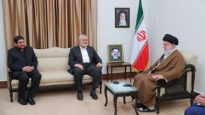 Khamenei assure que le président adjoint de Pokhber poursuit sa politique de haitié envers les Palestiniens