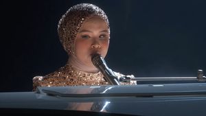 Bawakan Lagu U2 di Semifinal America’s Got Talent, Putri Ariani Bikin Merinding