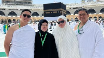 From The Holy Land, Puan Please Pray: Hopefully Our Hajj Can Be A Good Charity