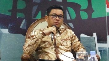 كاك أمين يريد أن يكون رئيسا إذا انضم PKB إلى ائتلاف إندونيسيا المتحدة ، غولكار: Ngopi أولا ، فقط ناقش الأرقام