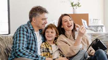 集中型ケアは子供を助けるのか、それとも実際に負担をかけるのか?