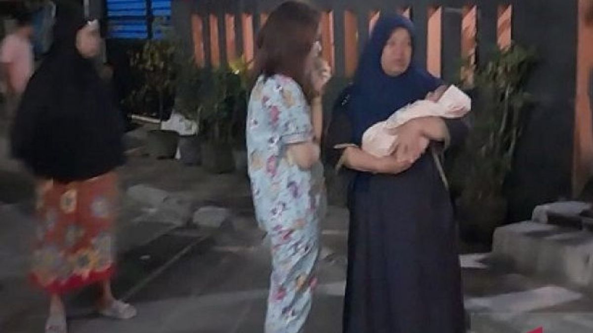 Geger, Ambon Residents Find Baby Life In A Kresek Bag