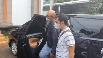  Un Fugitif De 9 Ans, Reconnu Coupable De Corruption, Le Bureau De L’éducation De Papouasie Arrêté à Gianyar Bali
