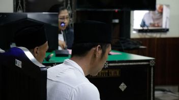 センギギのスペイン人WNの2人の殺人者は18年の懲役刑を宣告された