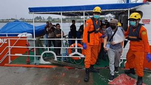Luka Robek Lengan Kiri Saat Ledakan di Kapal, WN Filipina Quim Franlen Dievakuasi Basarnas Banda Aceh