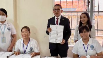 ASEAN議会を代表して、ファドリ・ゾンがカンボジアの選挙プロセスに従う